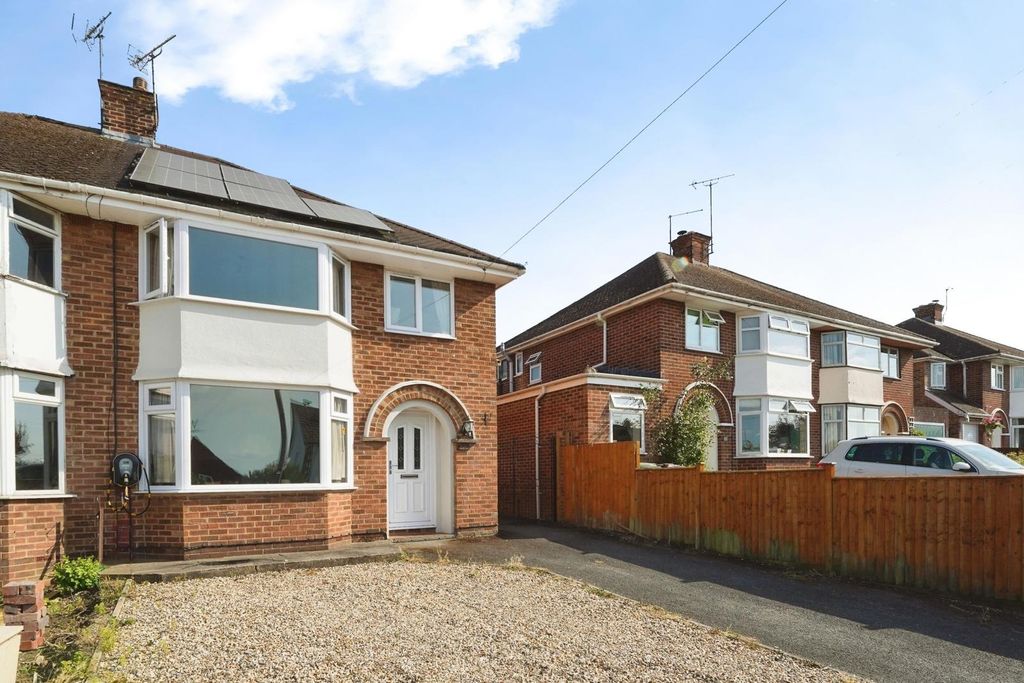 Property photo 1 of 14 Pbox-Img.Jpg