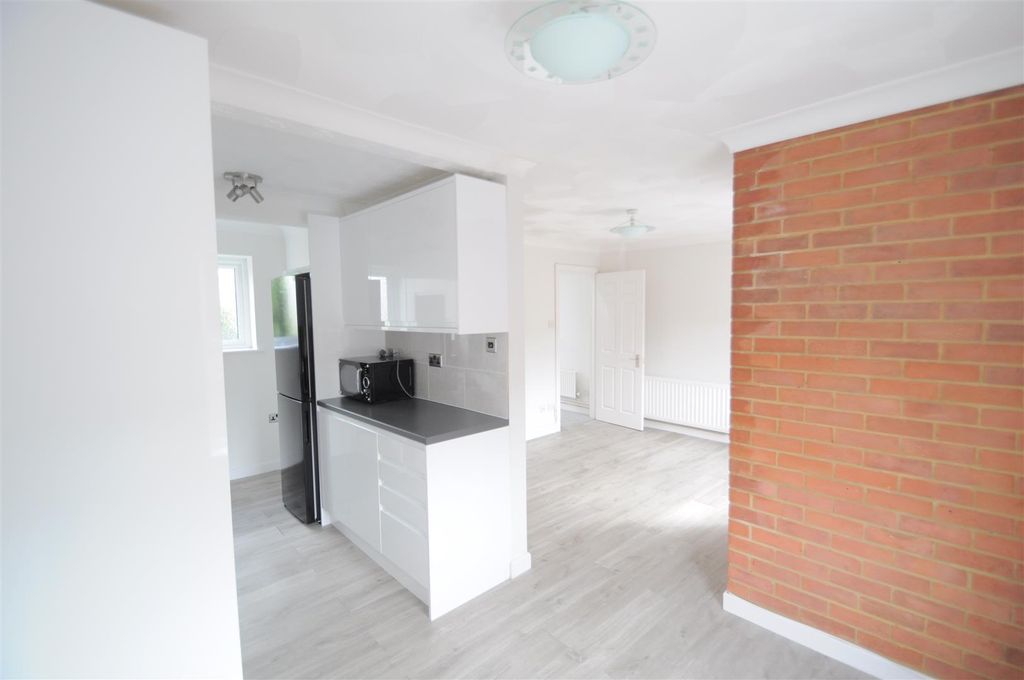 Property photo 3 of 10 Dsc_0541 (1).Jpg