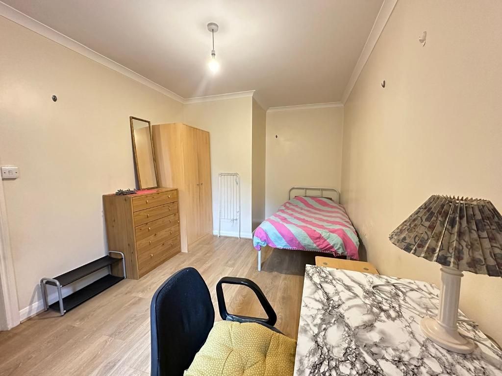 Property photo 1 of 6 Photo 1