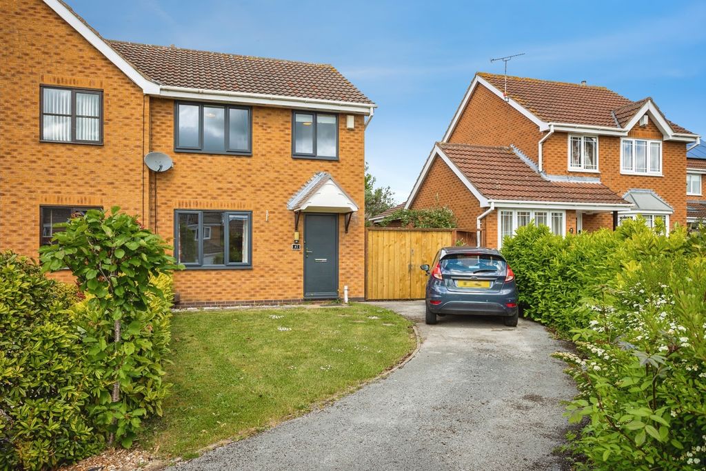 Property photo 1 of 17 Pbox-Img.Jpg