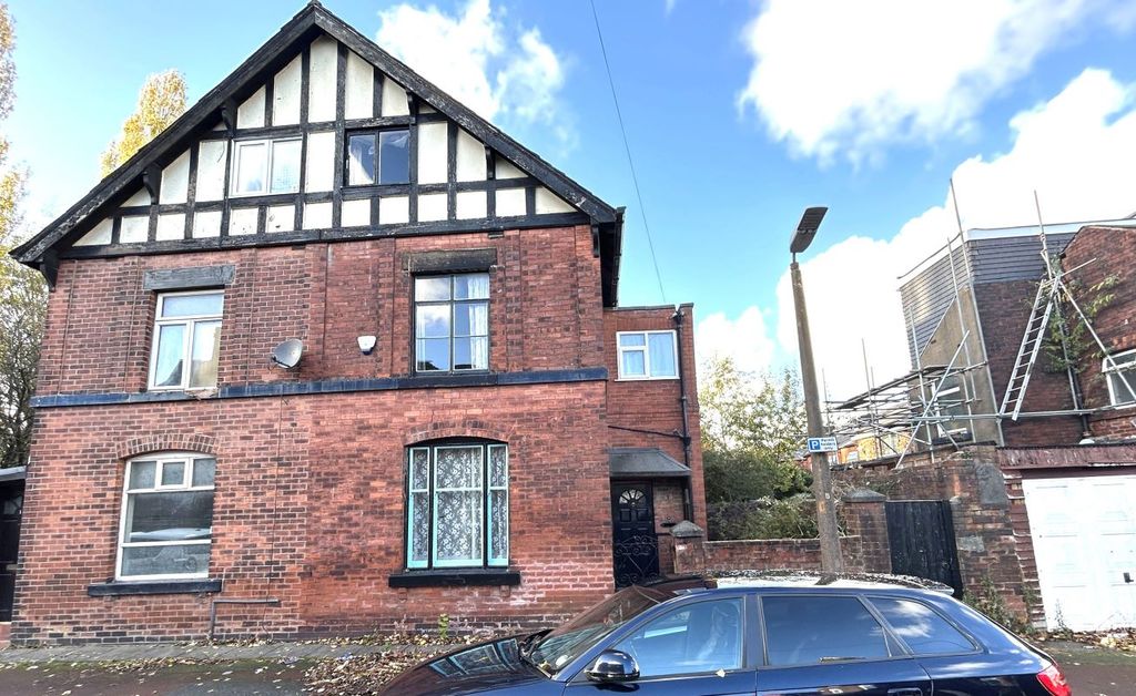 Property photo 1 of 1