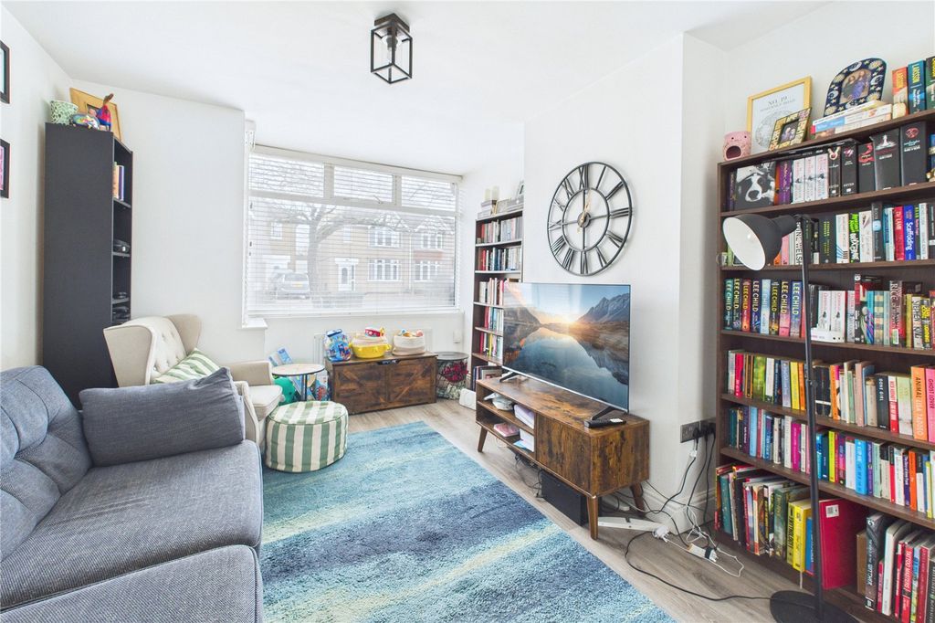 Property photo 2 of 12 Picture No. 07