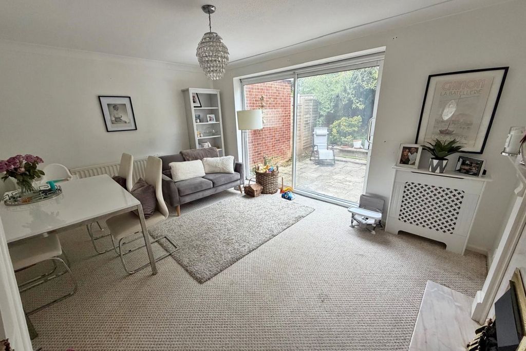 Property photo 3 of 9 5164564