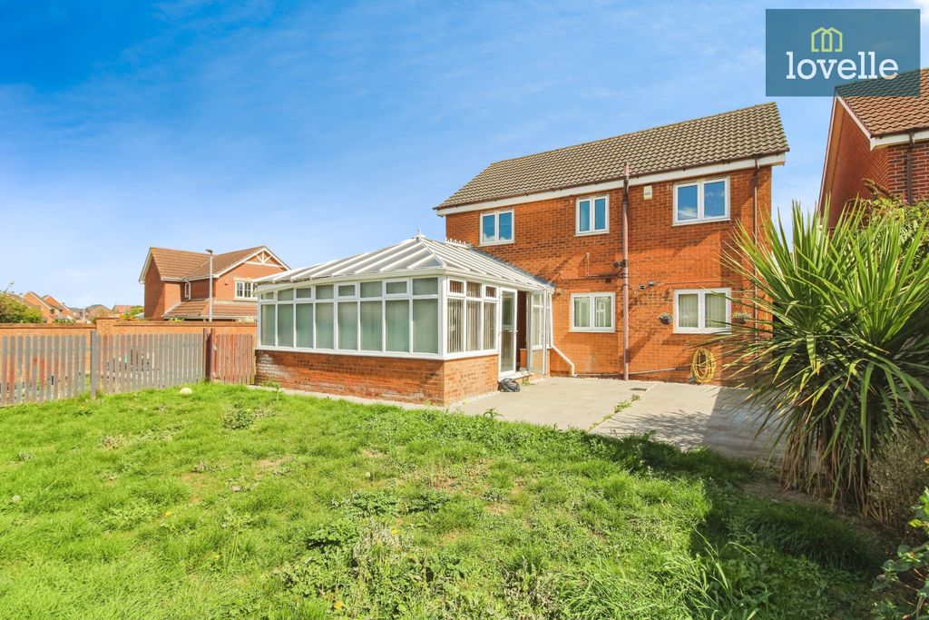 Property photo 2 of 19