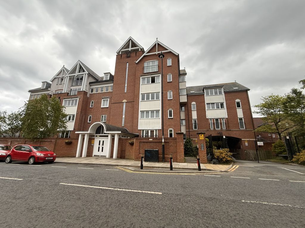 Property photo 1 of 11 Img_5085