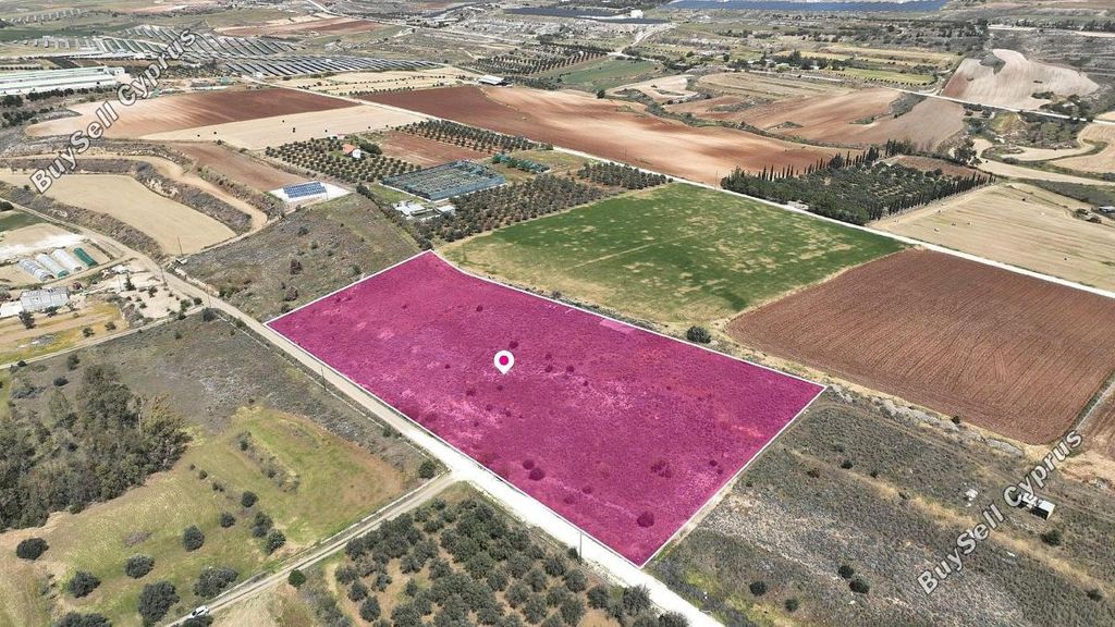 Property photo 2 of 4