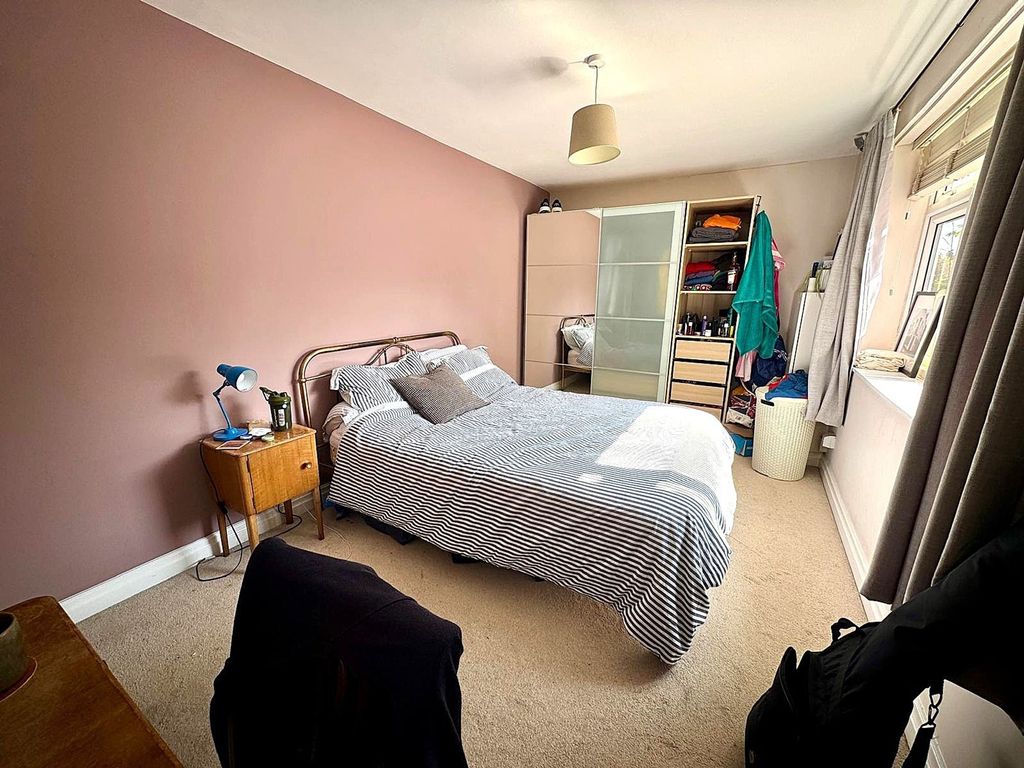 Property photo 3 of 13 Bedroom 1