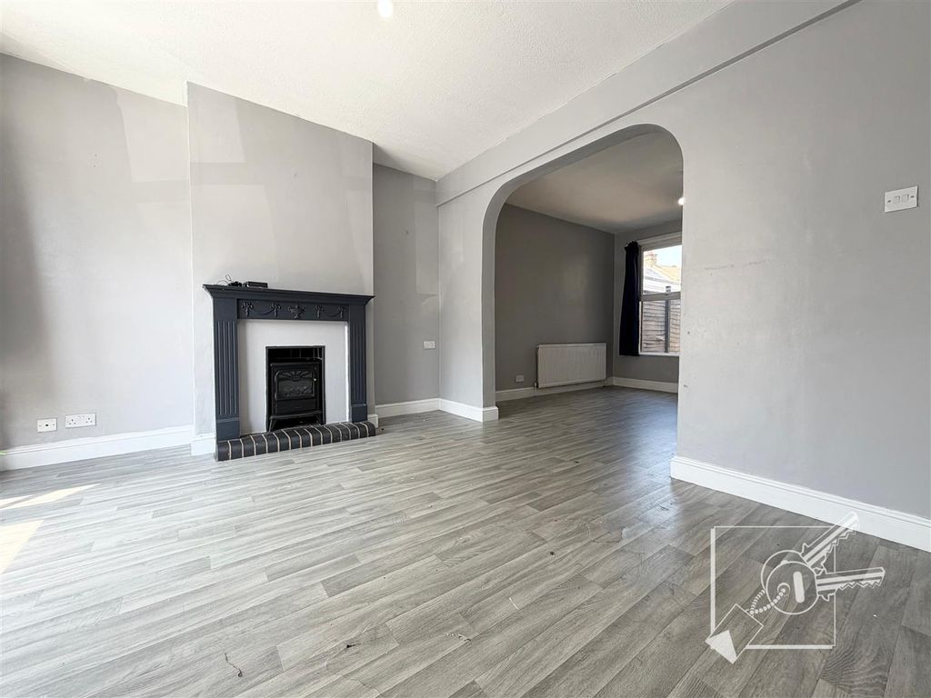 Property photo 2 of 12 Living Room