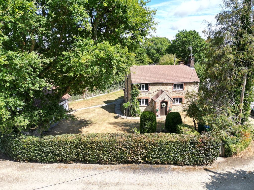 Property photo 1 of 21