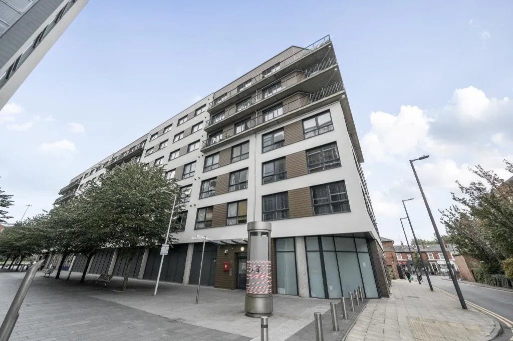 Central Reading, Berkshire RG1 - View 3