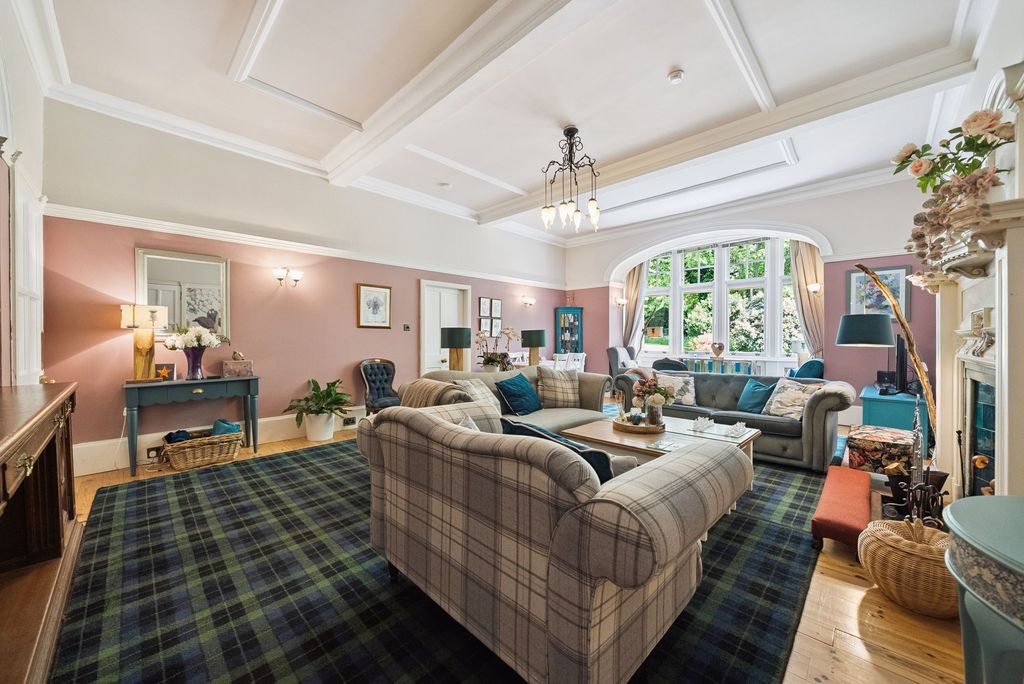 Additional image 10 of 2 bed flat for saleFlat 1 Lagarie House, Torwoodhill Road, Rhu G84