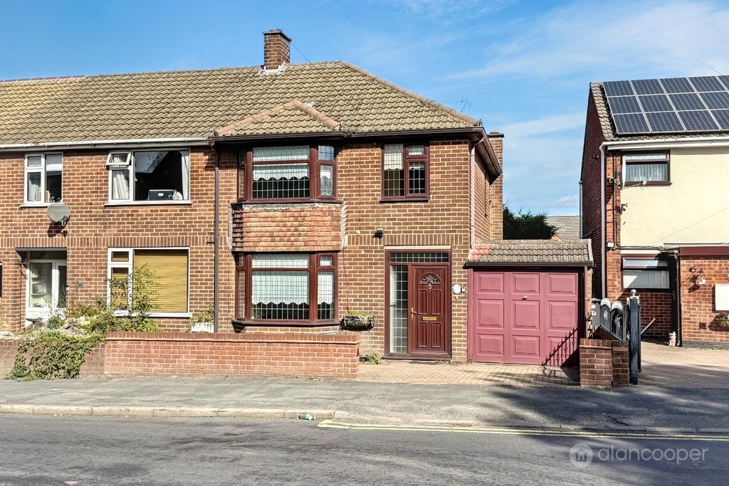 Property photo 1 of 24 5592201
