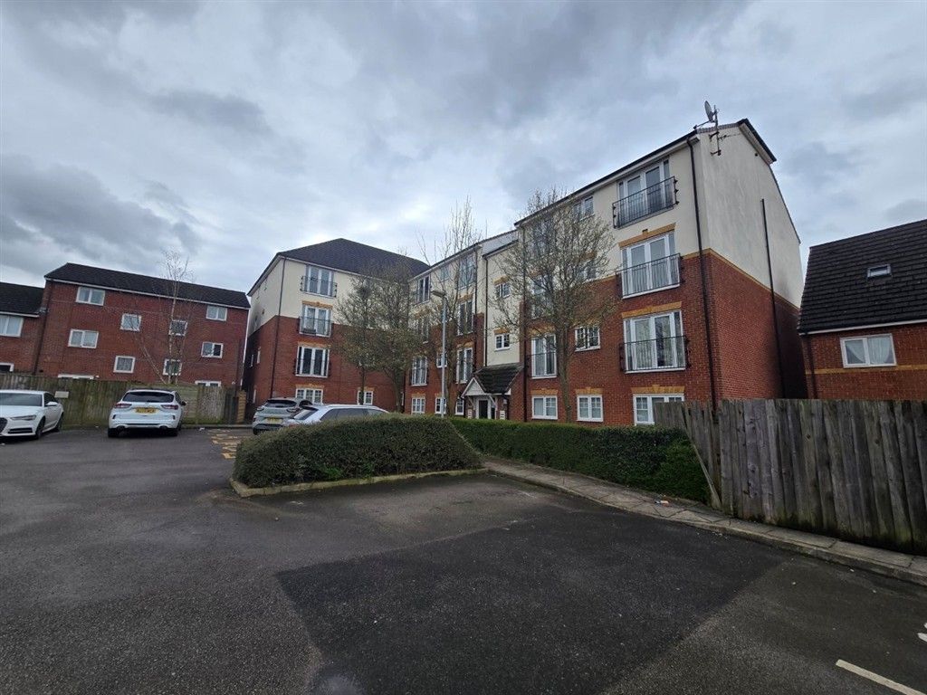 Property photo 2 of 8