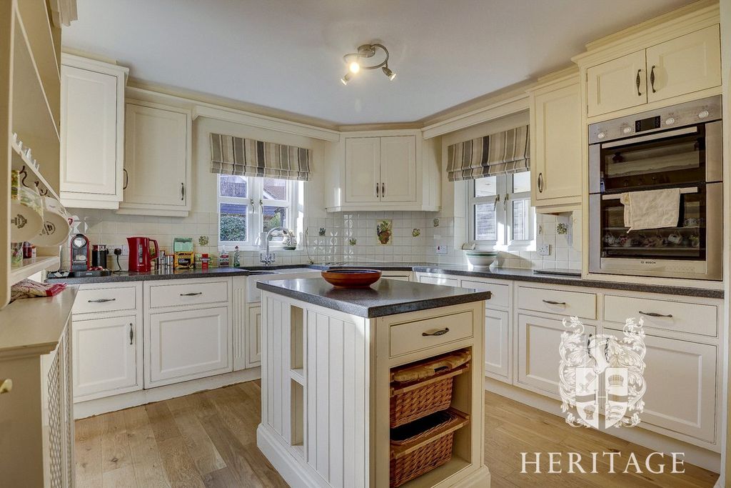 Property photo 2 of 23 Picture No. 09