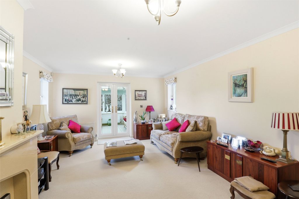 Property photo 2 of 15 2 - Picture No. 02