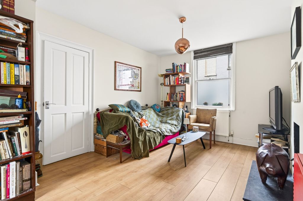 Property photo 2 of 21 3372984
