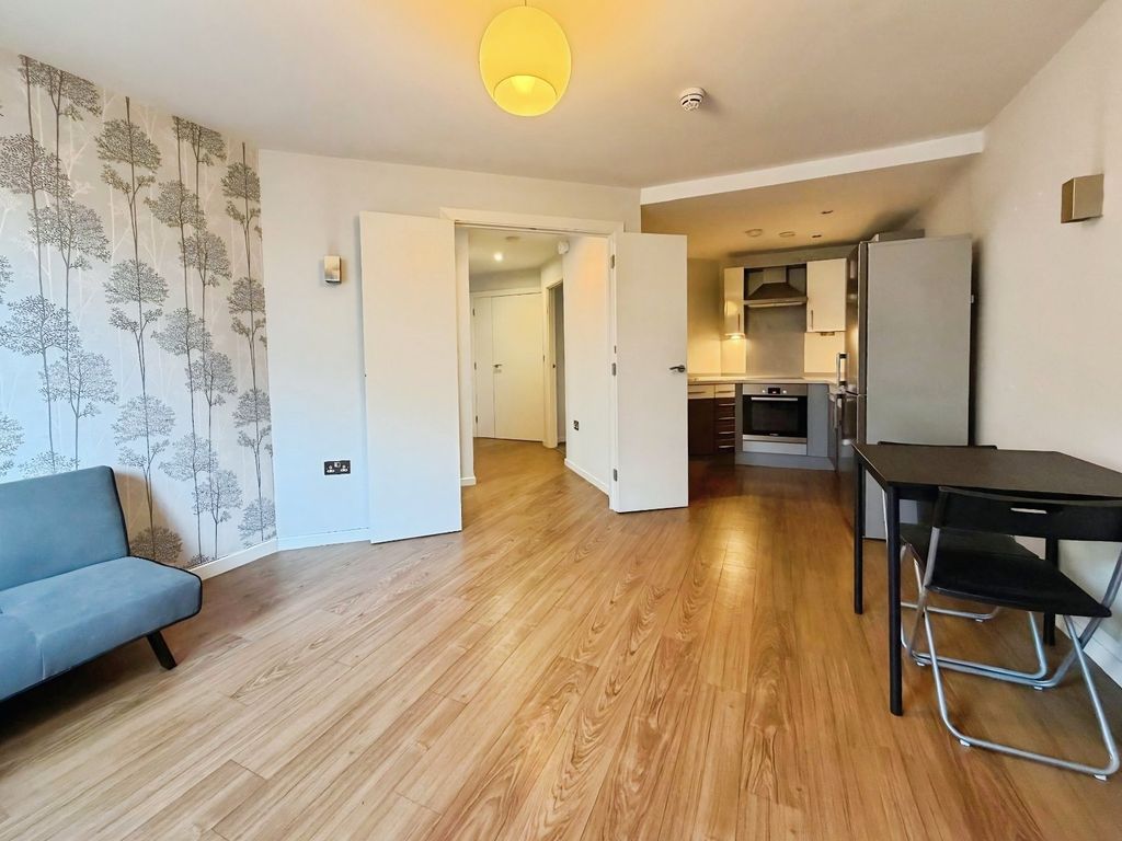 Property photo 1 of 12 Picture No. 32