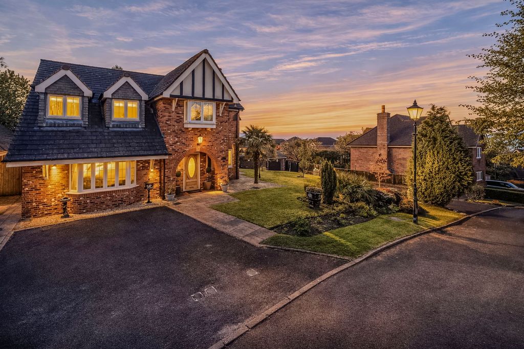 Property photo 3 of 69