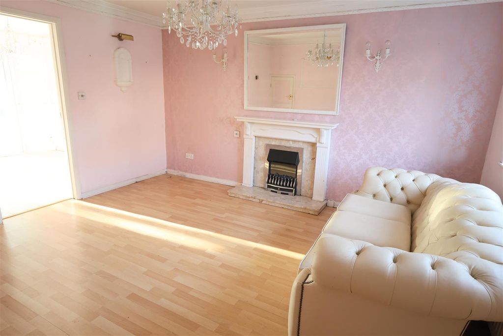 Property photo 3 of 16 Sri.Jpg