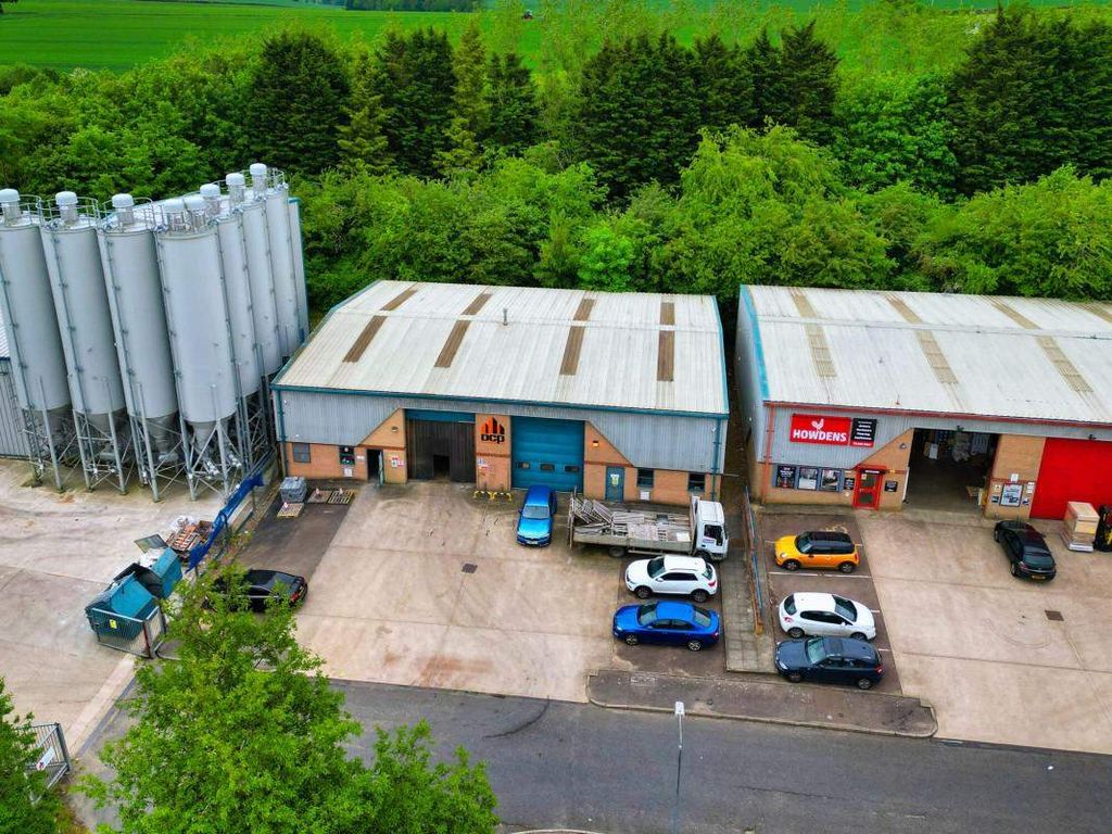 Property photo 1 of 1