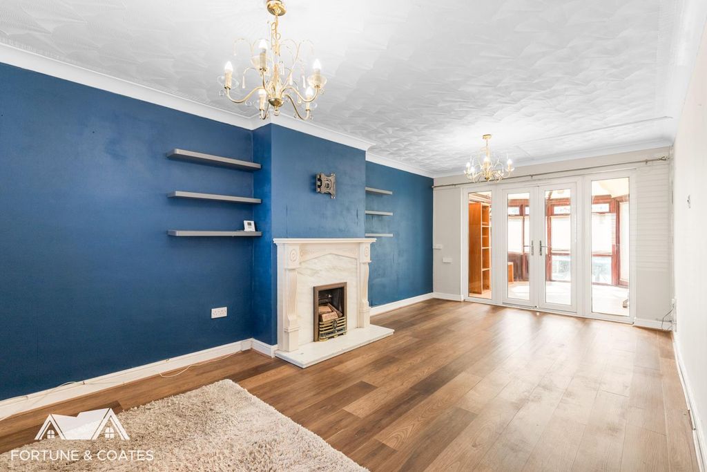 Property photo 2 of 20 Foldcroft_7.Jpg