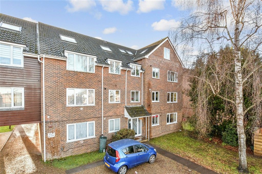 Property photo 1 of 16 External (Web)