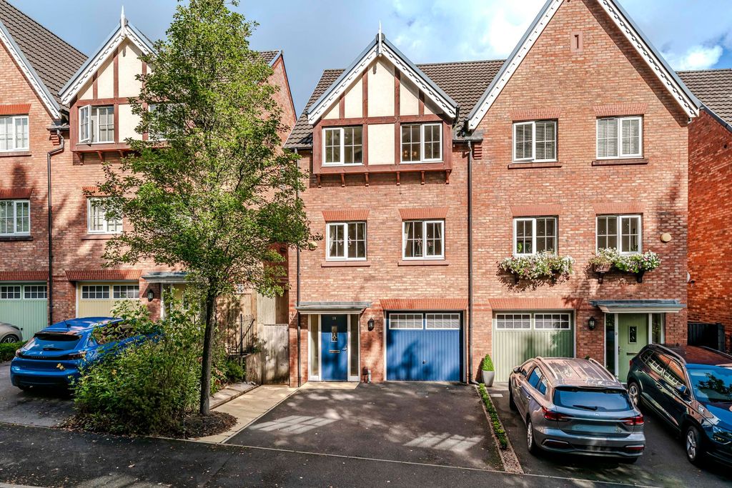 Property photo 1 of 31