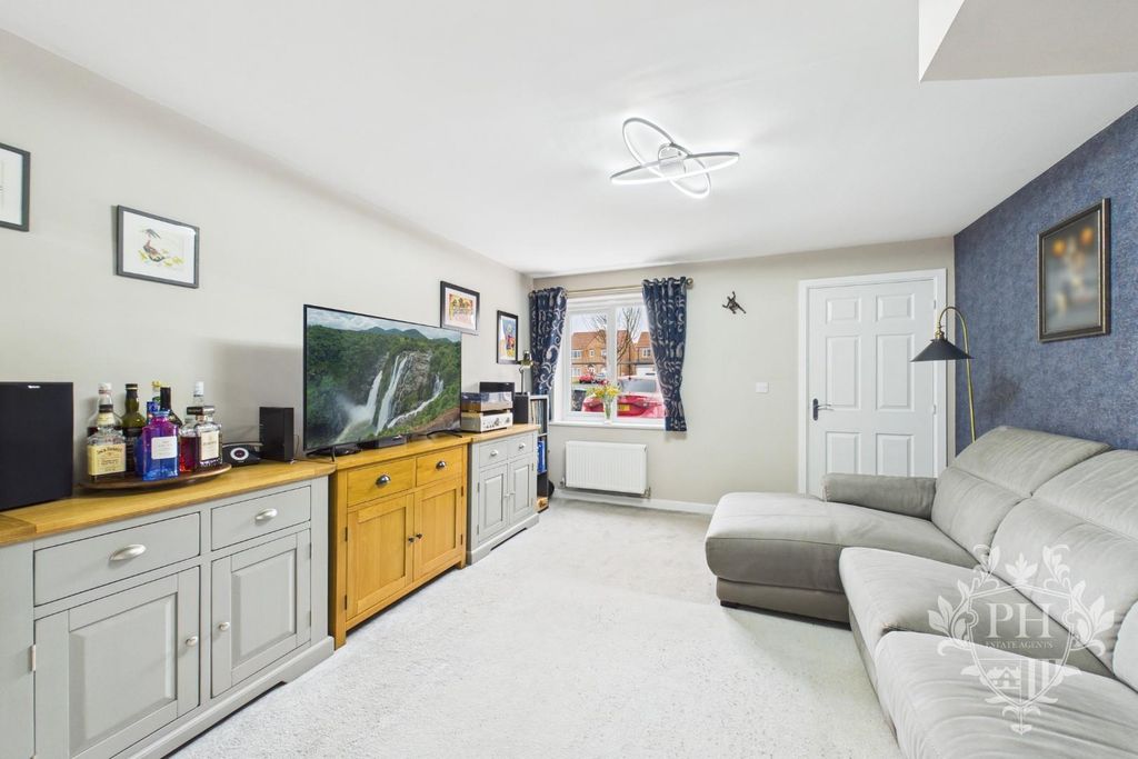 Property photo 3 of 23 Cam02002G0-Pr0277-Still018.Jpg