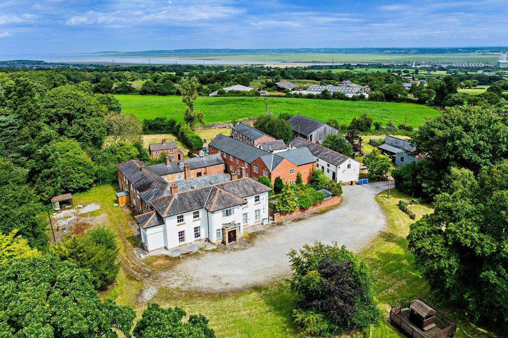 Property photo 1 of 19 Photo 2