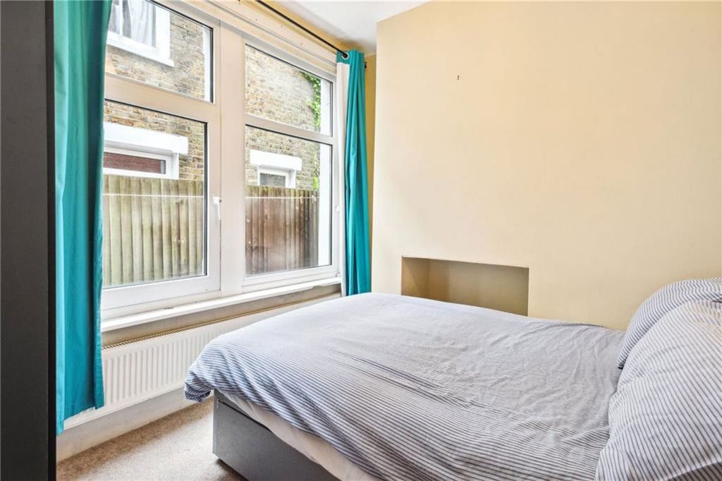 Property photo 3 of 6