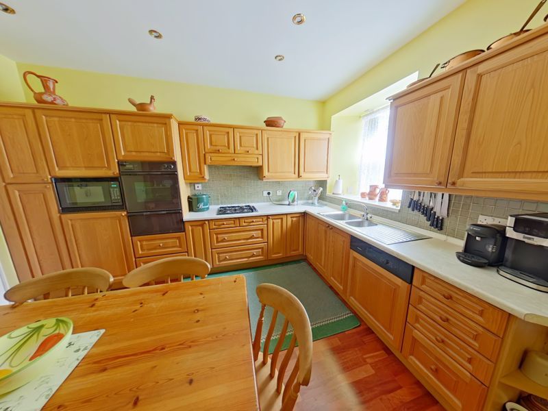 Property photo 2 of 13 Photo 7