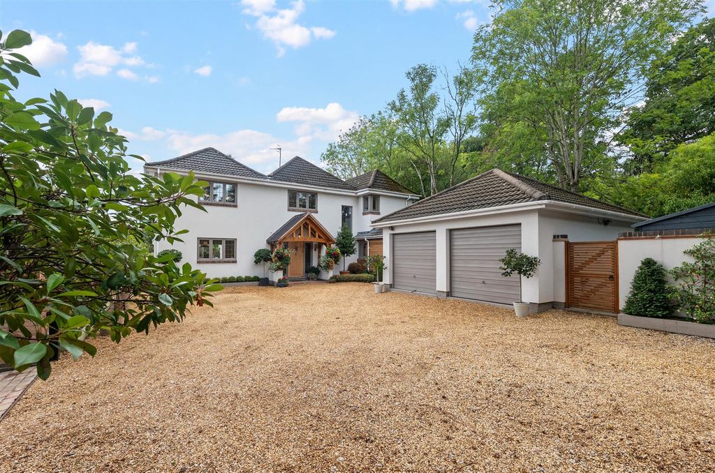 Property photo 2 of 24 P2094628.Jpg