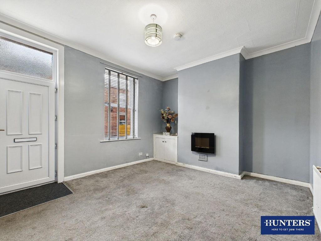 Property photo 2 of 15 Living Room