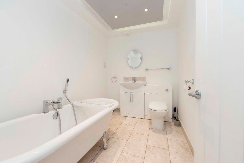 Additional image 29 of 3 bed terraced house to rentRailway Street, Trelewis, Treharris CF46