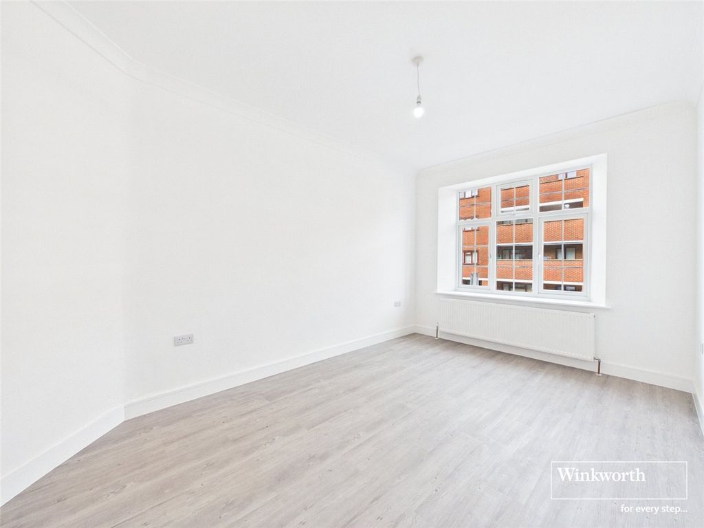 Property photo 3 of 11 Bedroom Two