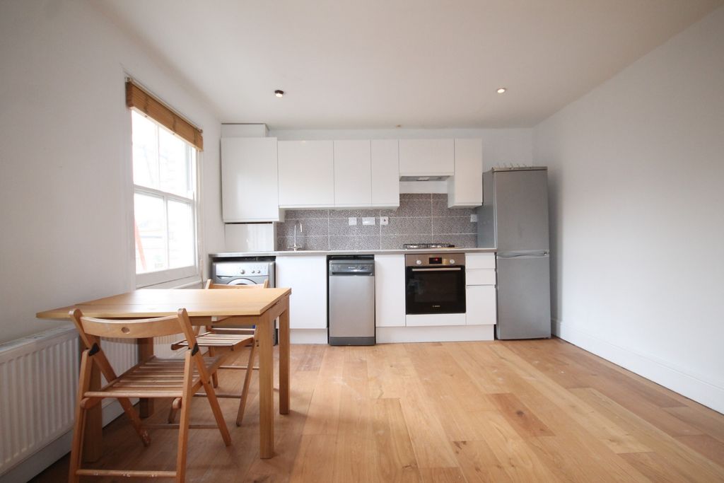 Property photo 1 of 8 Kitchen
