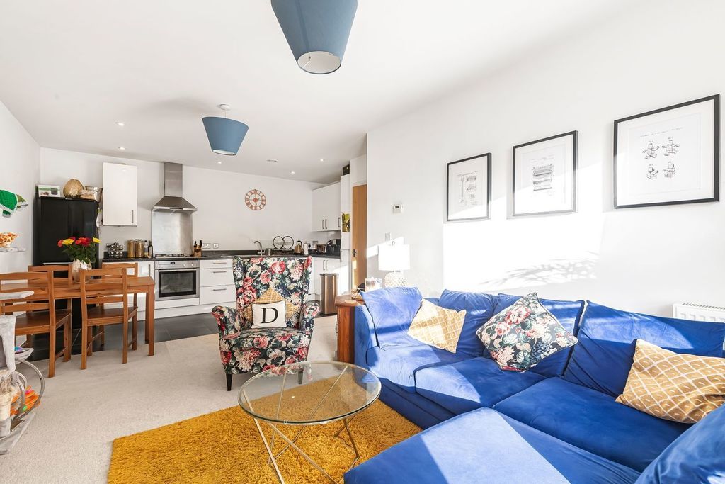 Property photo 3 of 15