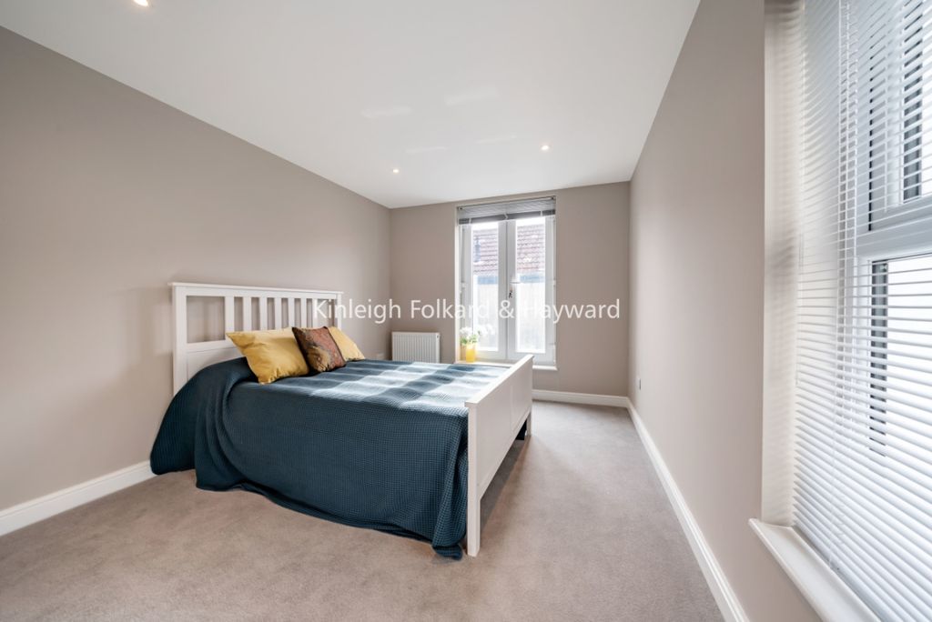 Property photo 3 of 7 De9290Aa-Bcab-4421-9