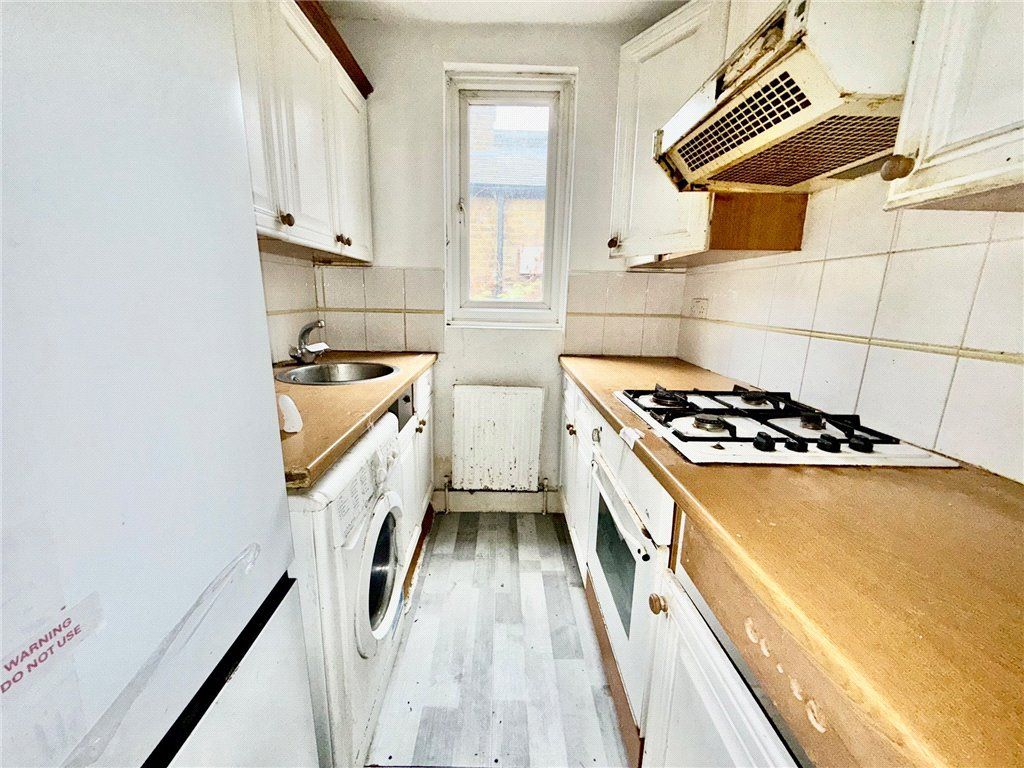 Property photo 3 of 5 Picture No. 08