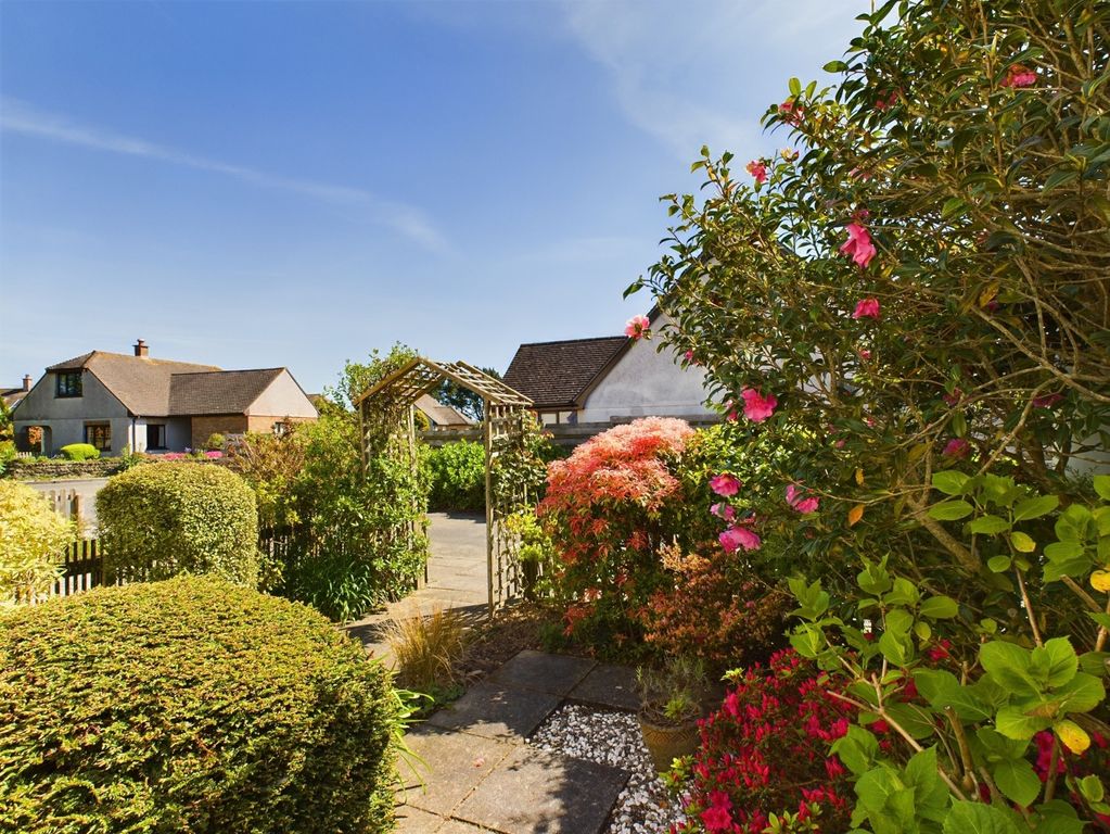 Property photo 3 of 27 33762113