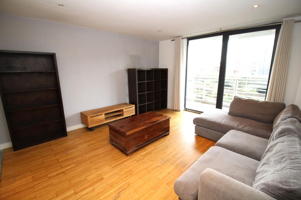 Property photo 3 of 11