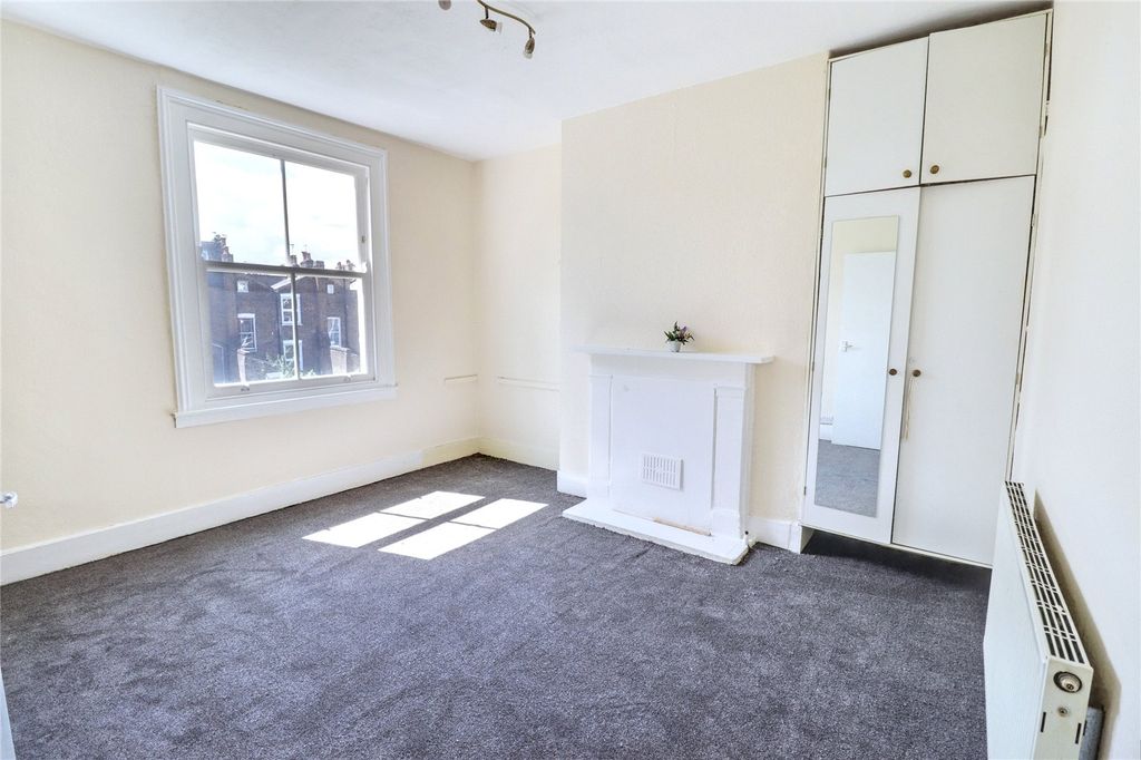 Property photo 2 of 5 Picture No. 02