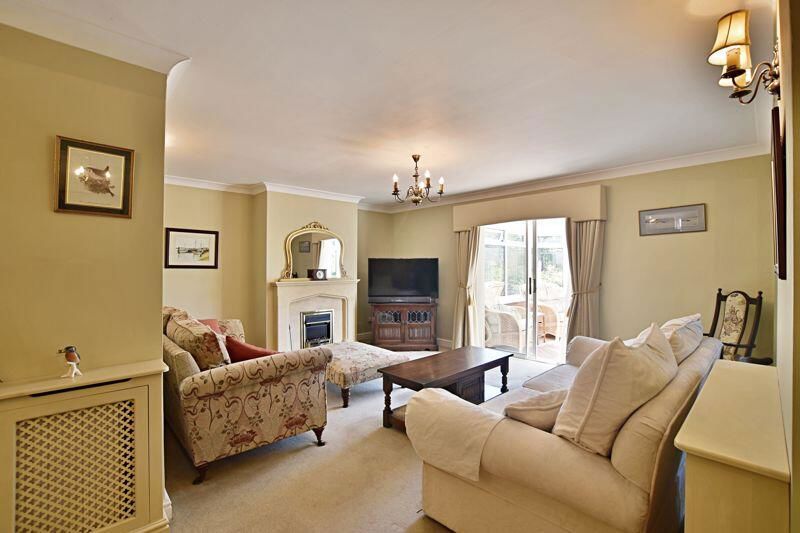 Property photo 2 of 23