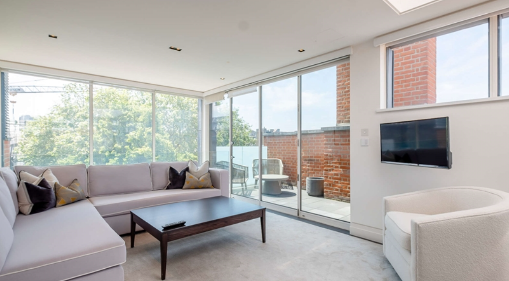 Property photo 3 of 20