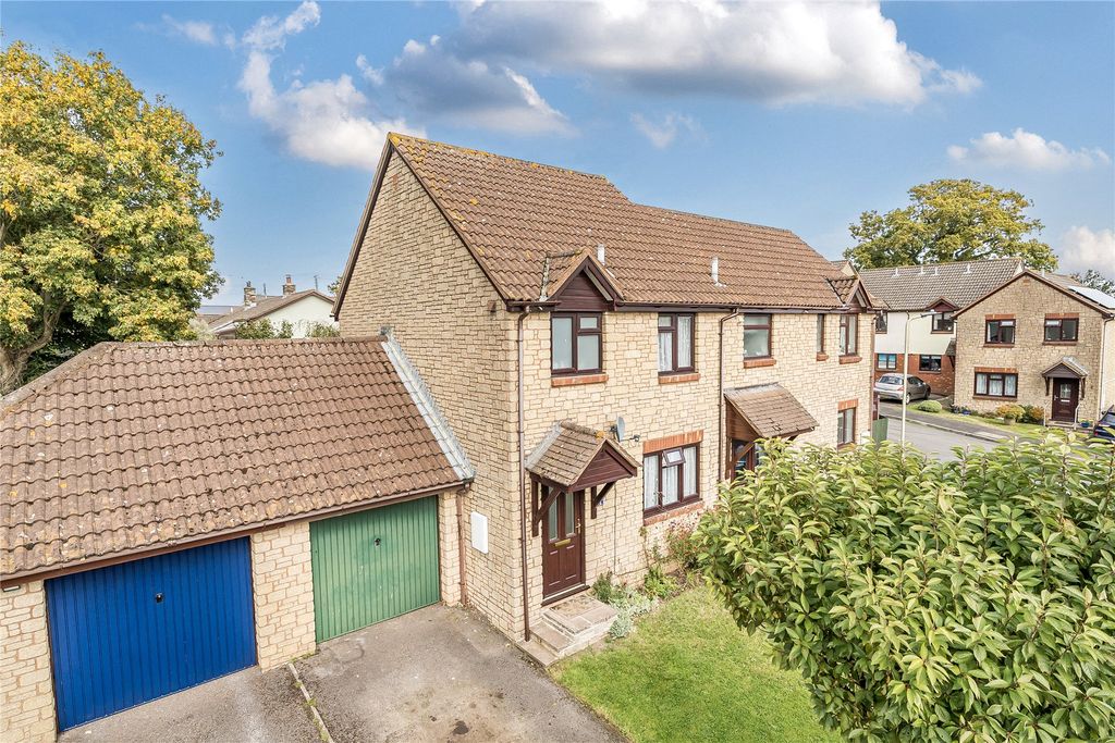 Property photo 1 of 16 Picture No. 19