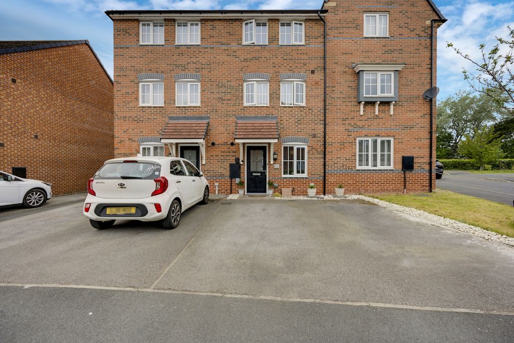 Property photo 1 of 25 5119760