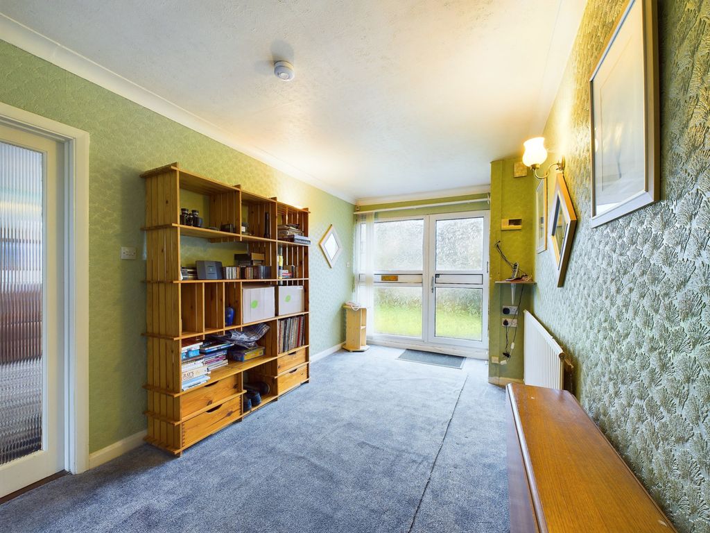 Property photo 2 of 13 60000441-Hr-2