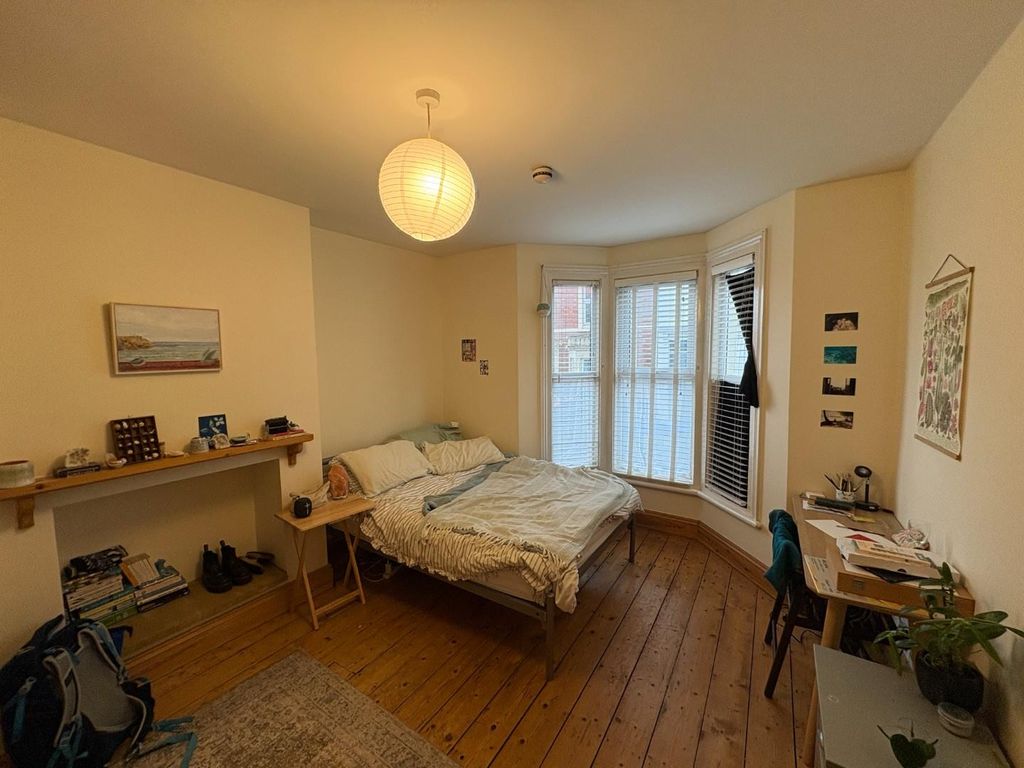 Property photo 2 of 12 Img_5252.Jpg