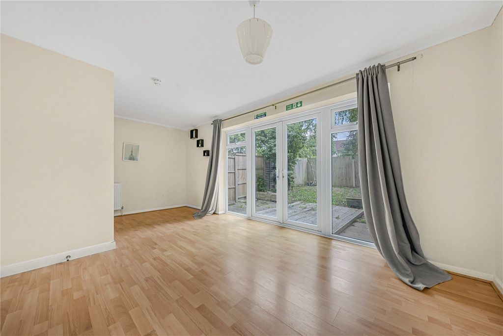 Property photo 2 of 18 Picture No. 02