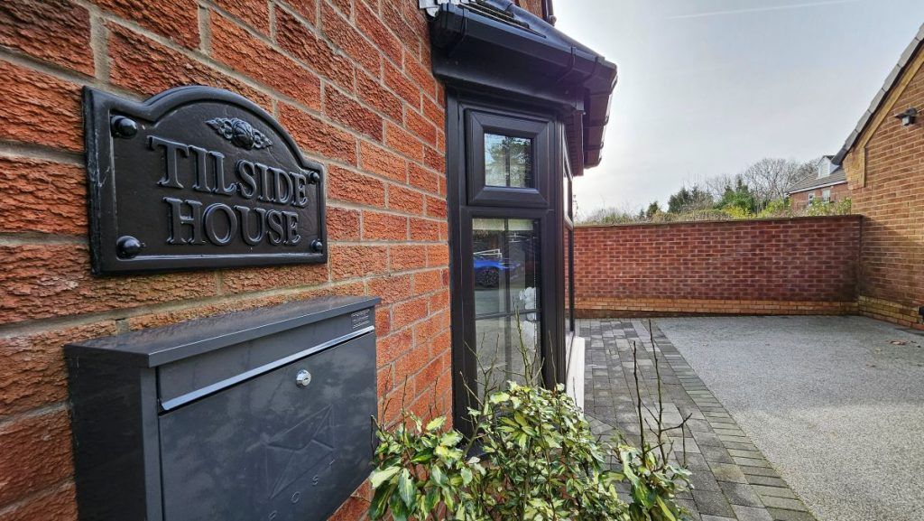 Property photo 2 of 68 2